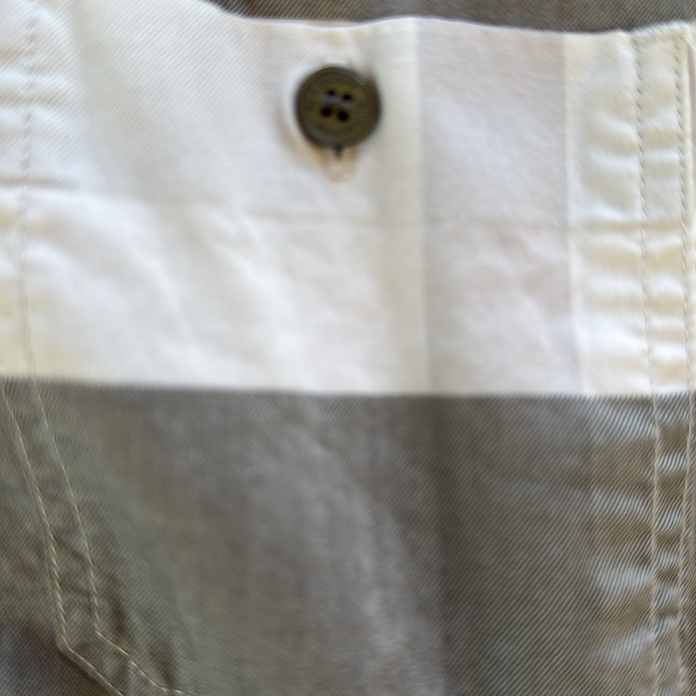 Burberry Short Sleeve Button down - Picture 3 of 5